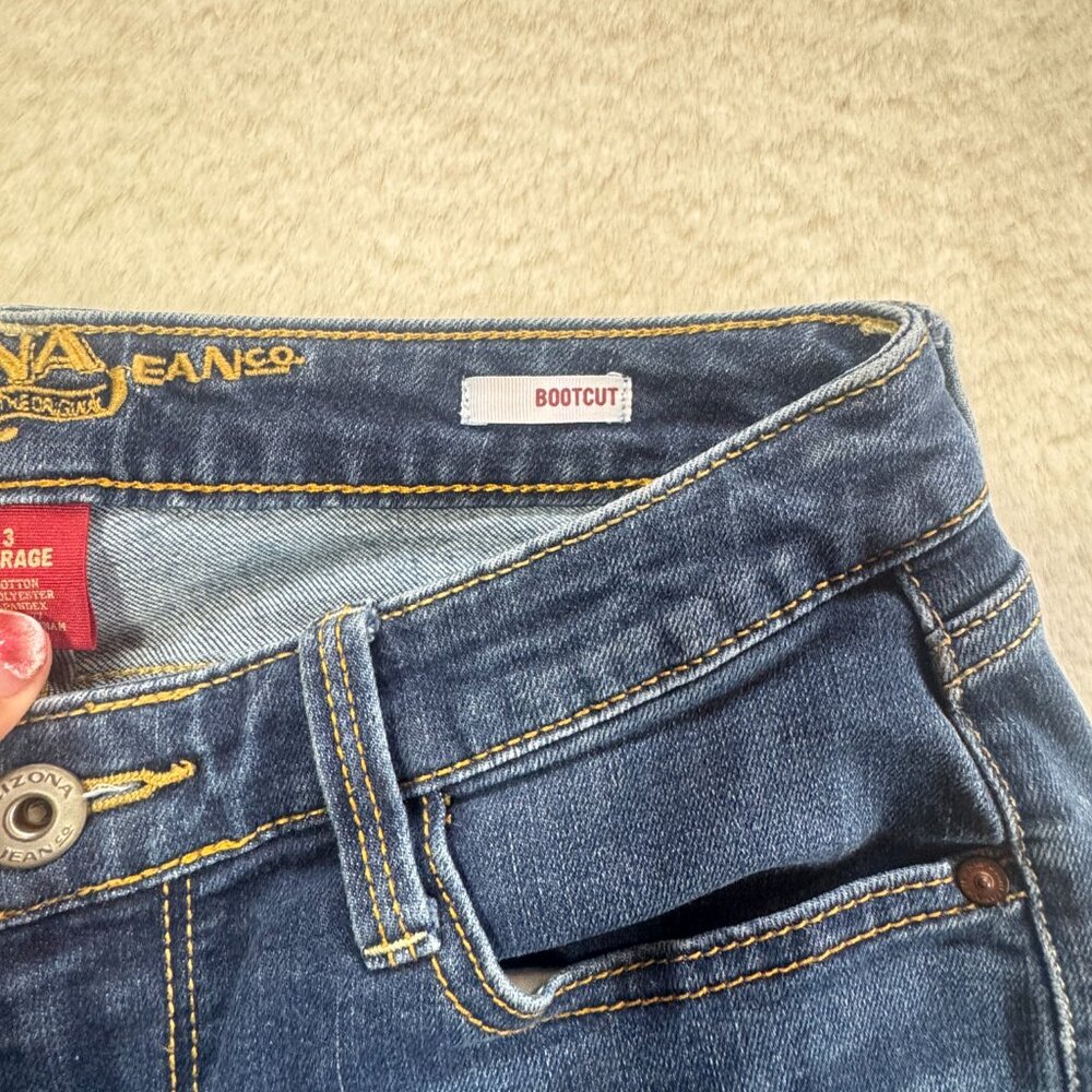 Arizona Bootcut Jeans Womens 3 Dark Wash 28x28.5 Mid Rise - Picture 7 of 10